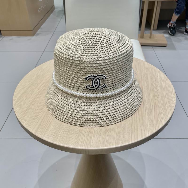 Chanel top hat (715)