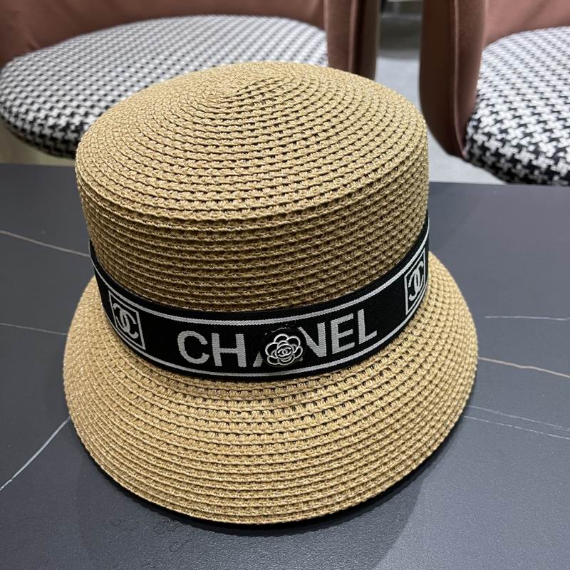 Chanel top hat (715)