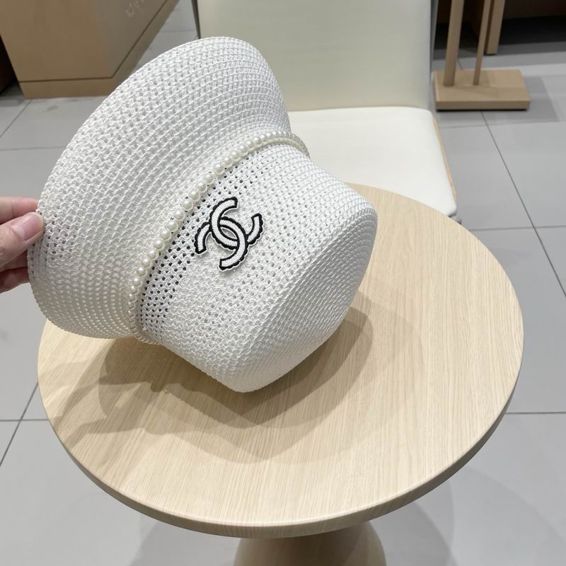 Chanel top hat (728)