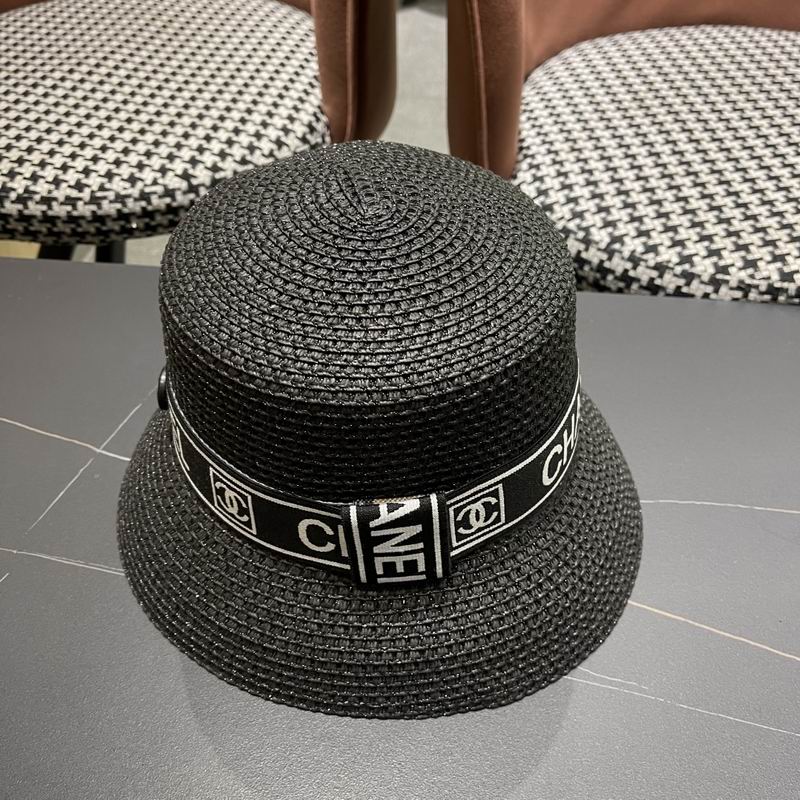 Chanel top hat (731)