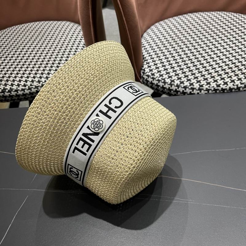 Chanel top hat (739)