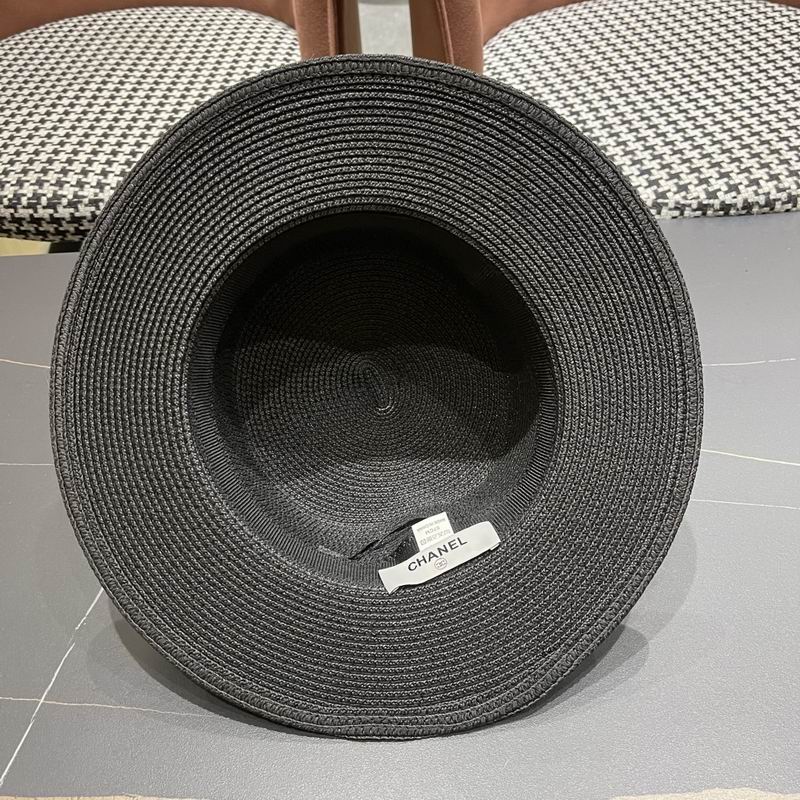 Chanel top hat (758)