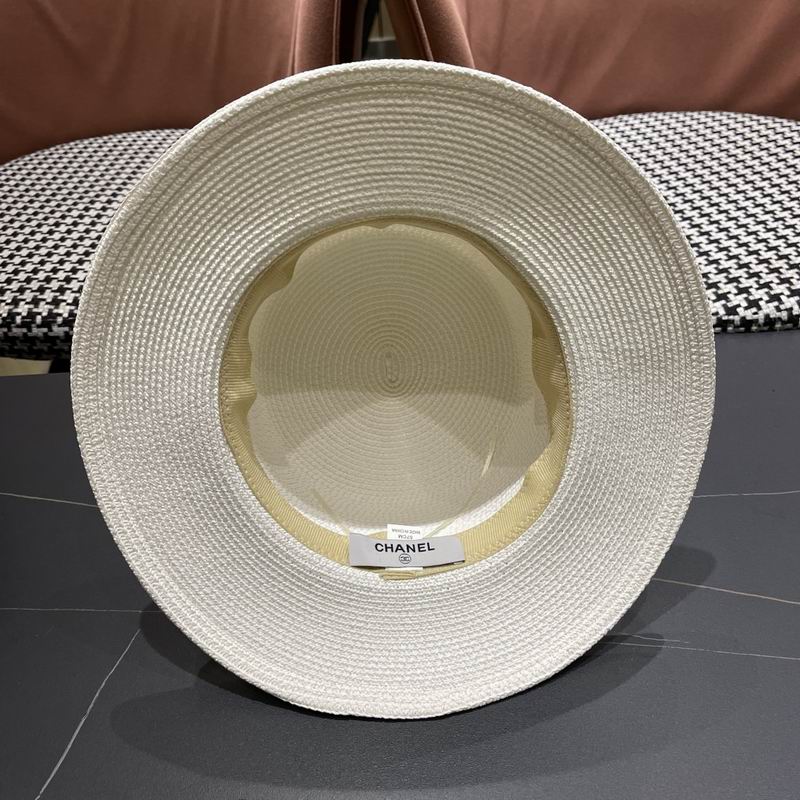 Chanel top hat (779)