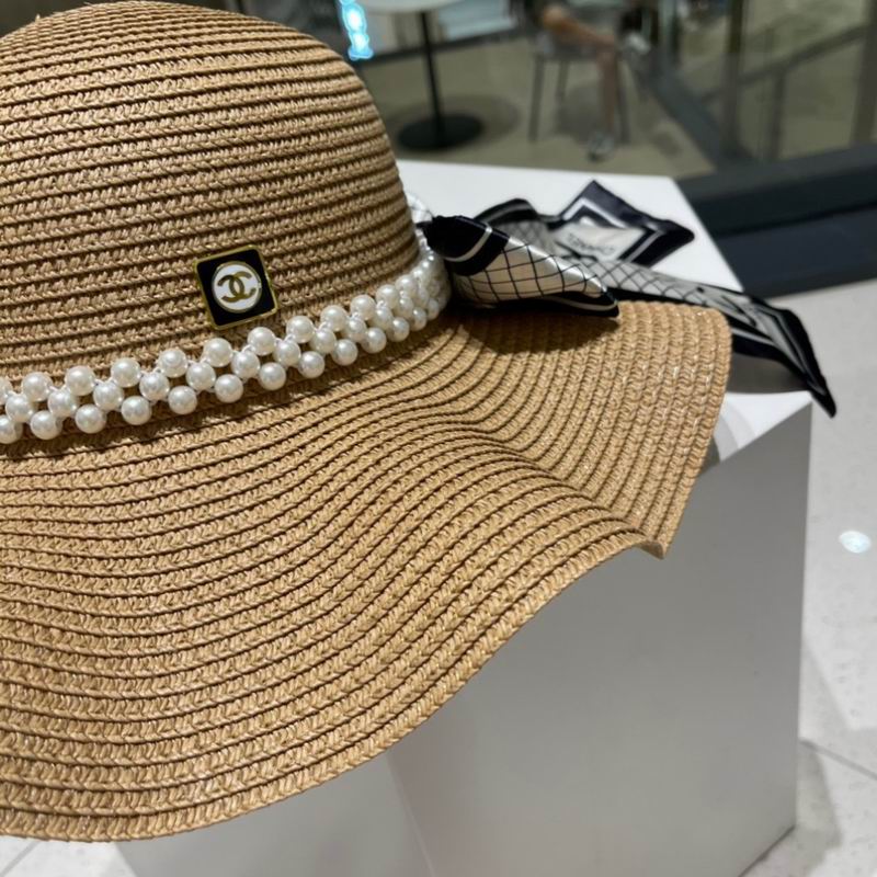 Chanel top hat (812)