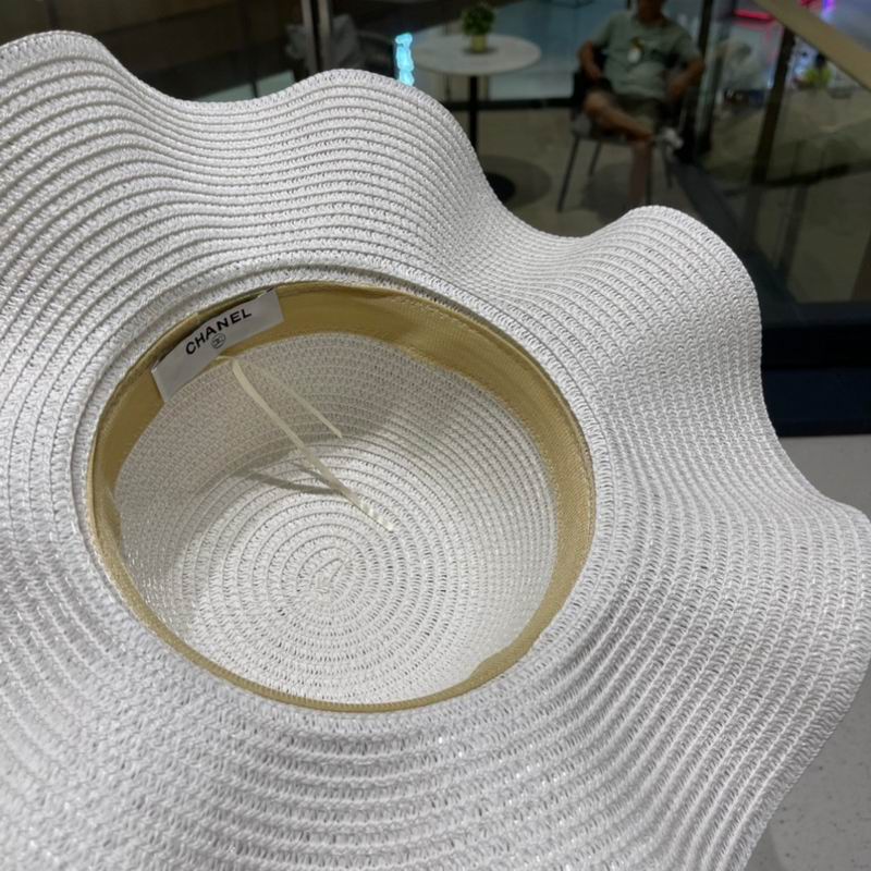 Chanel top hat (817)