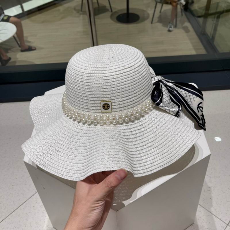 Chanel top hat (820)