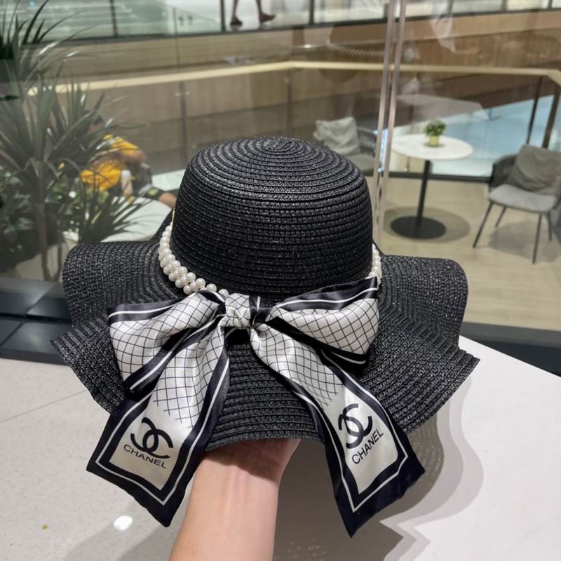 Chanel top hat (827)