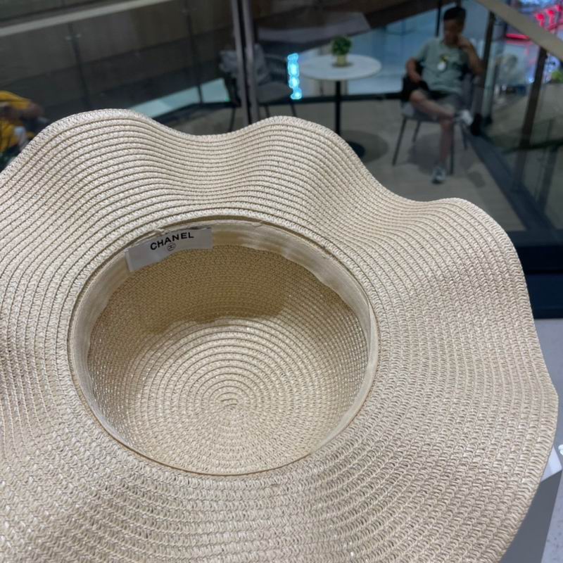 Chanel top hat (835)