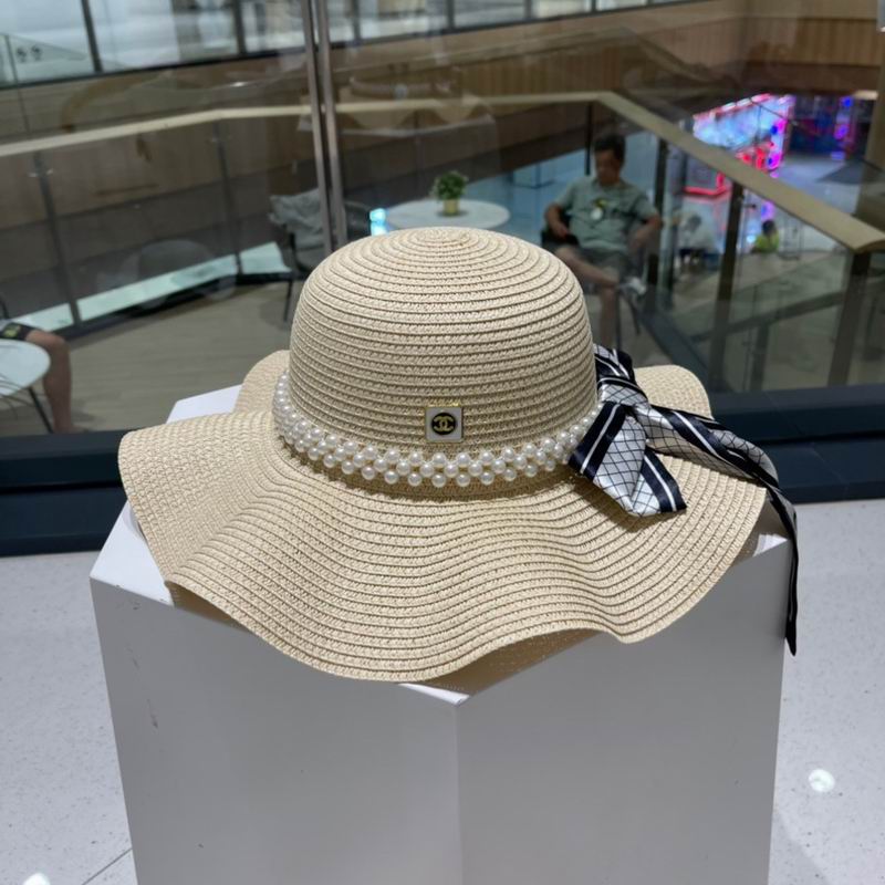 Chanel top hat (842)