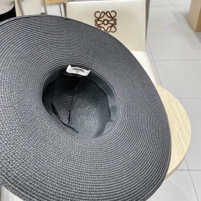 Chanel top hat (844)