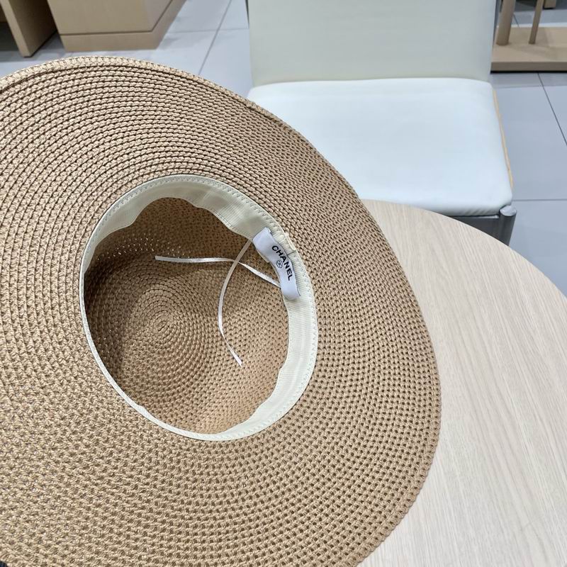 Chanel top hat (847)