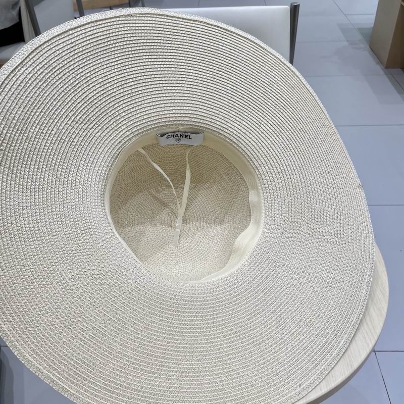 Chanel top hat (853)