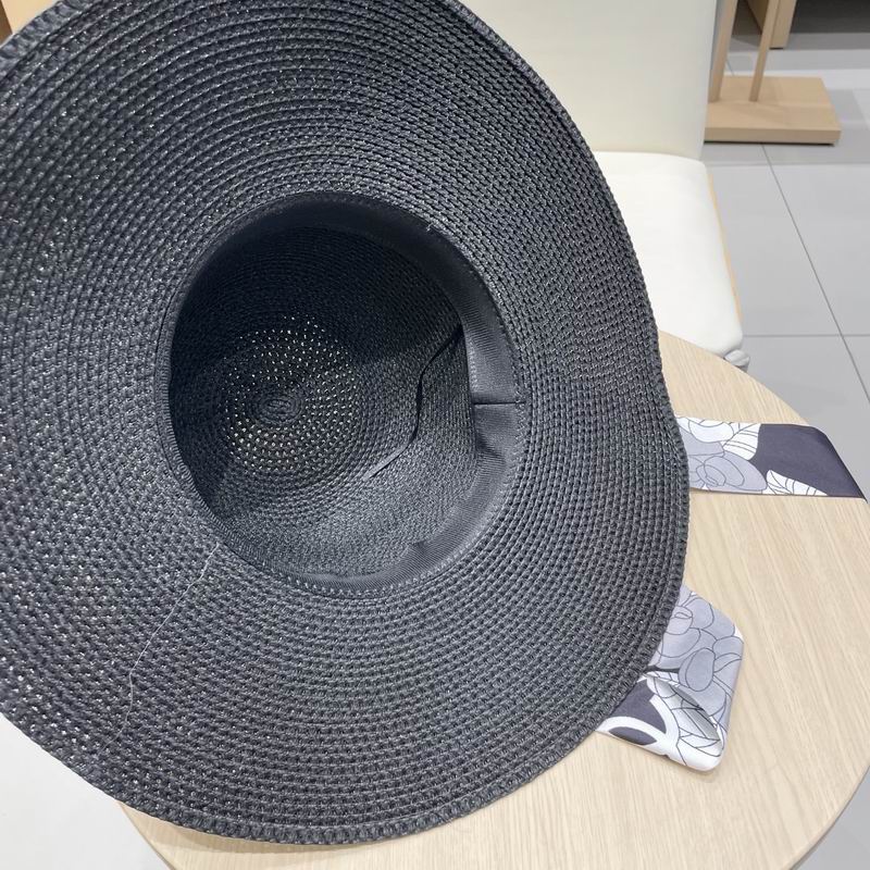 Chanel top hat (856)