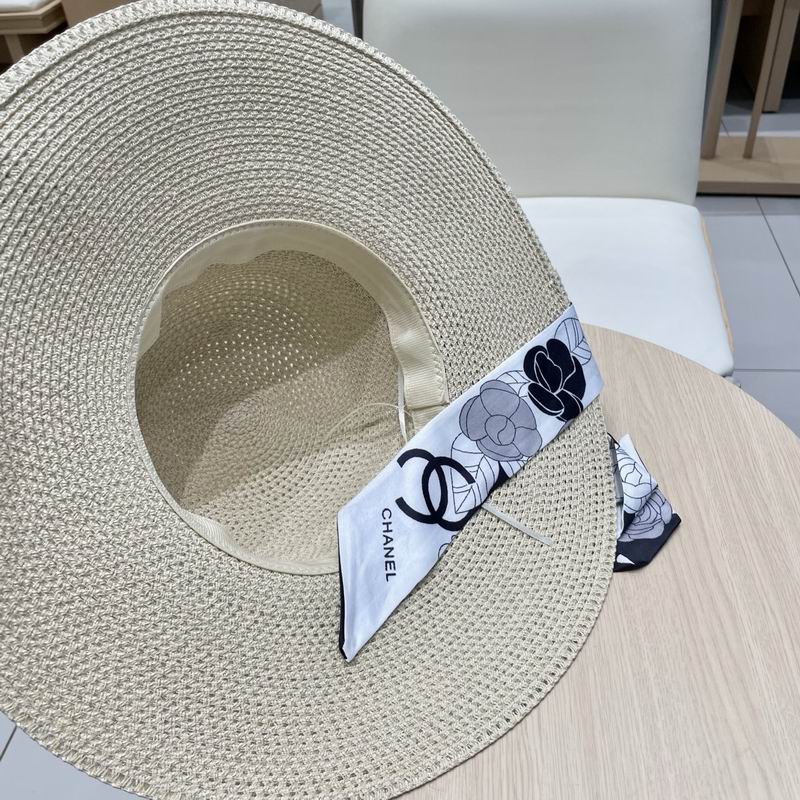 Chanel top hat (865)