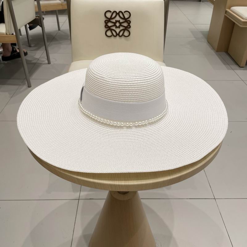 Chanel top hat (868)