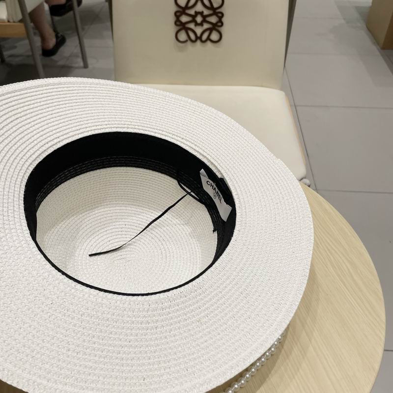 Chanel top hat (880)