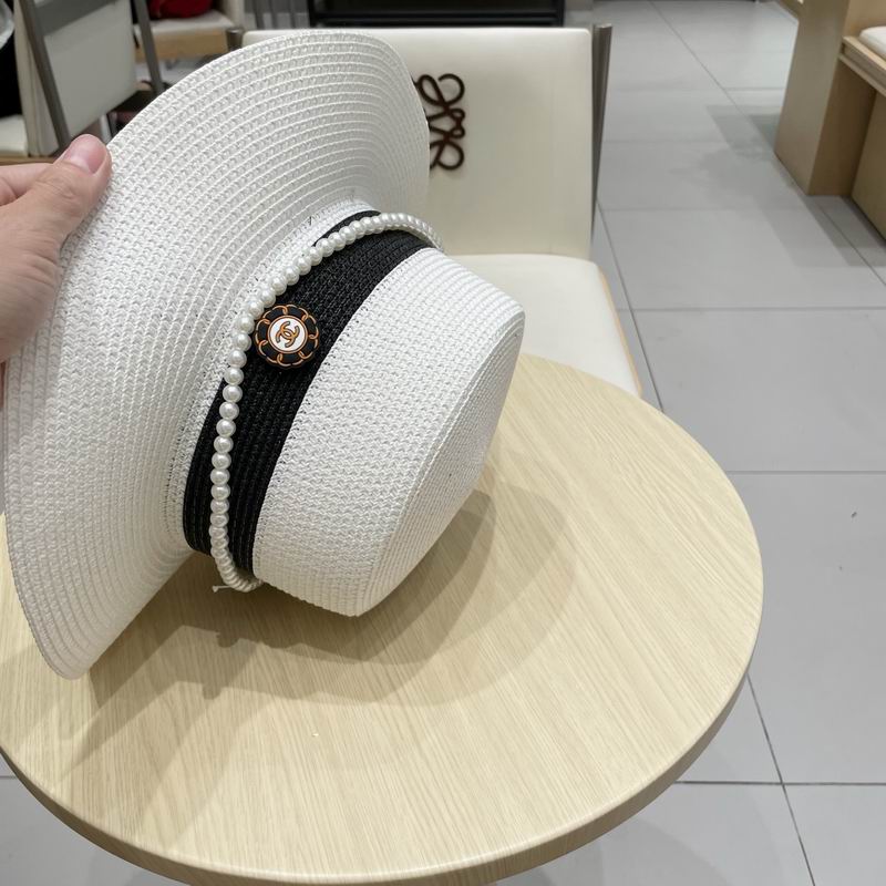 Chanel top hat (882)