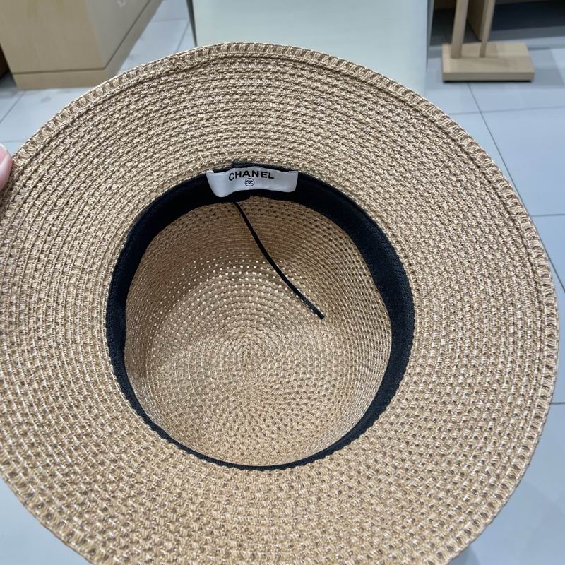 Chanel top hat (883)