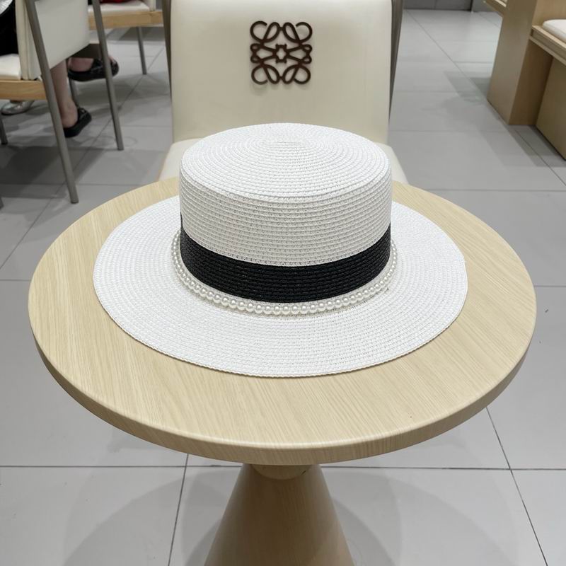 Chanel top hat (886)