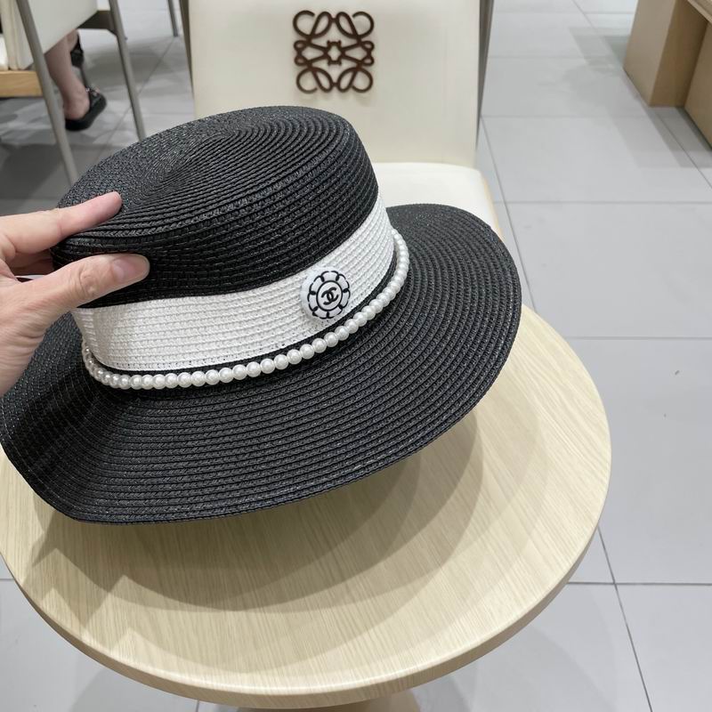 Chanel top hat (890)