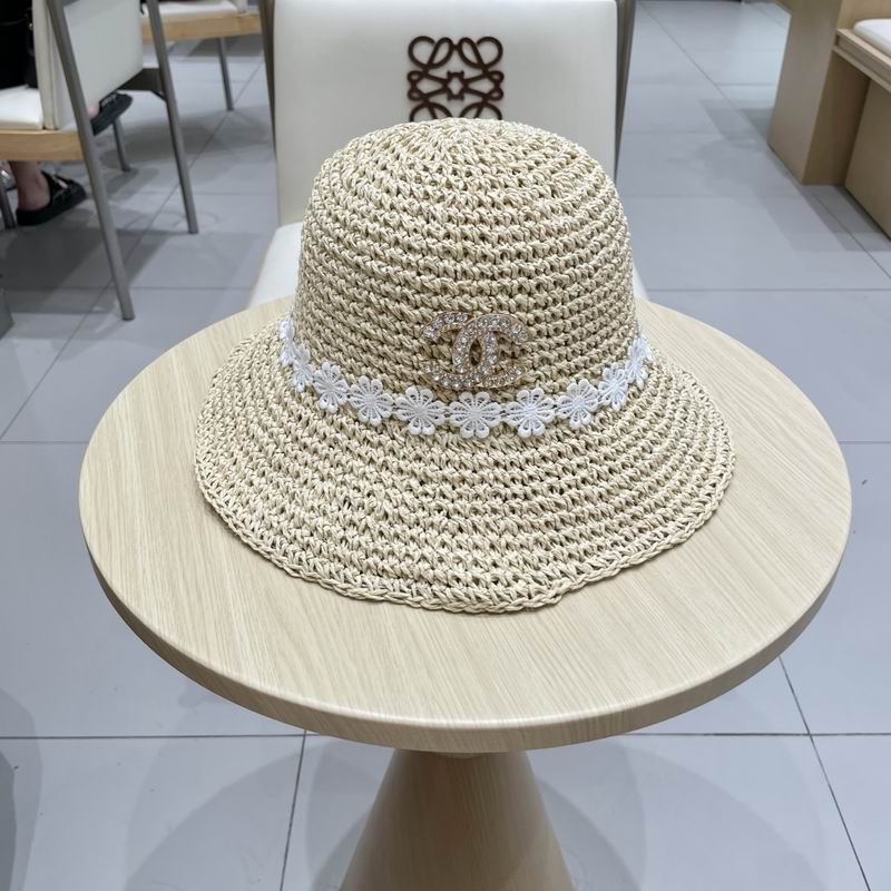 Chanel top hat (907)