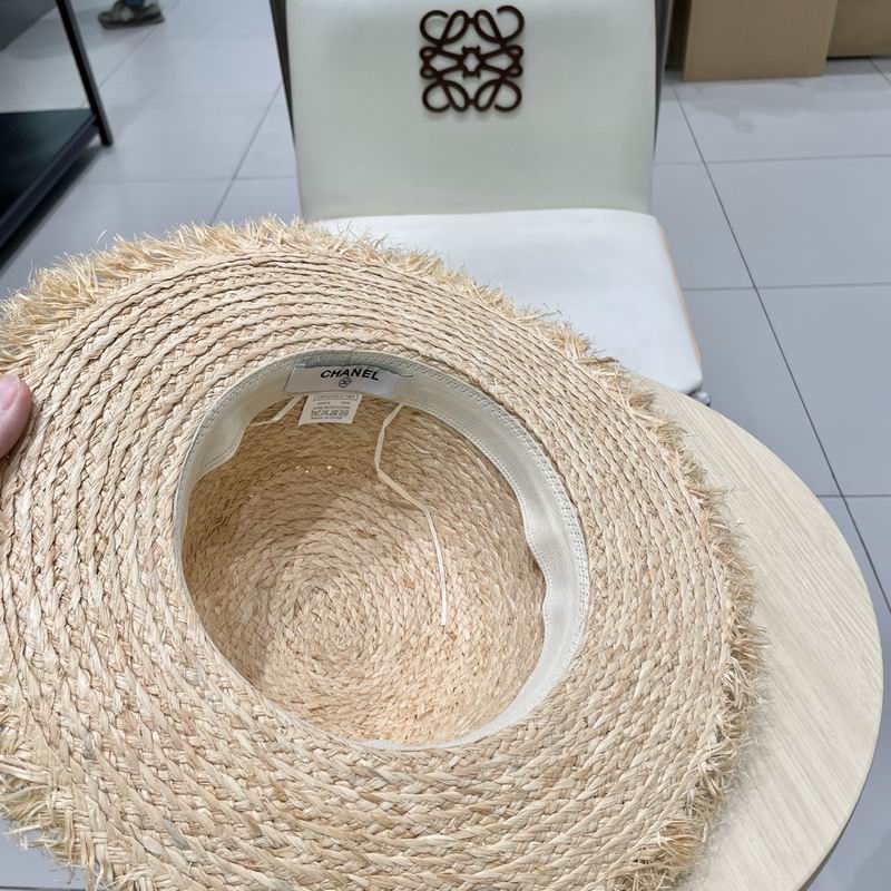 Chanel top hat (909)