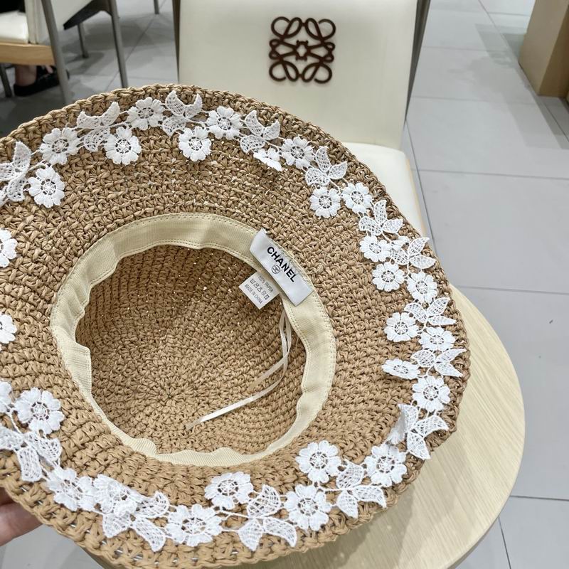 Chanel top hat (909)