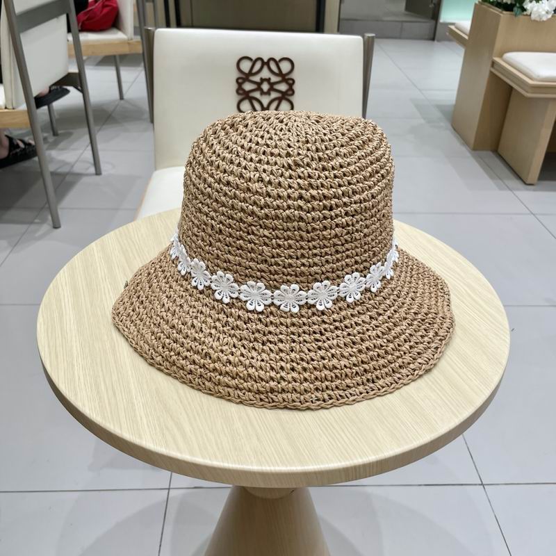 Chanel top hat (915)