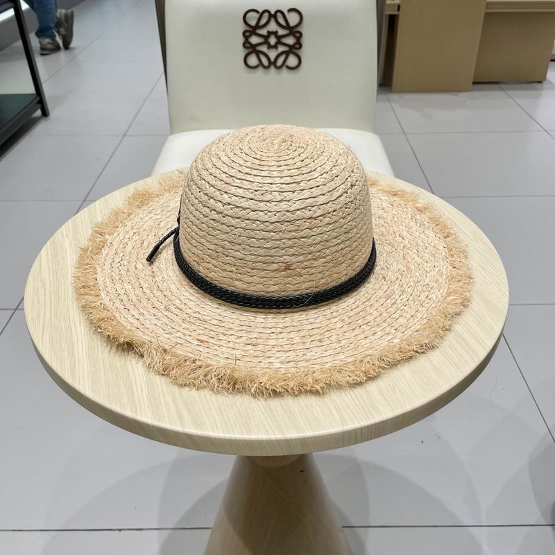 Chanel top hat (925)