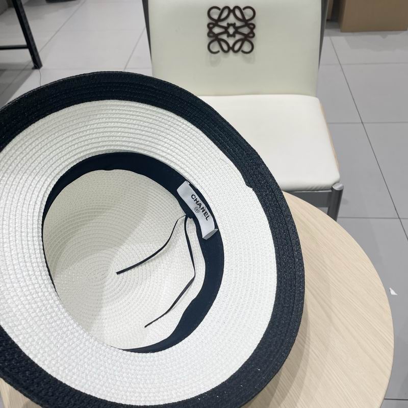 Chanel top hat (927)