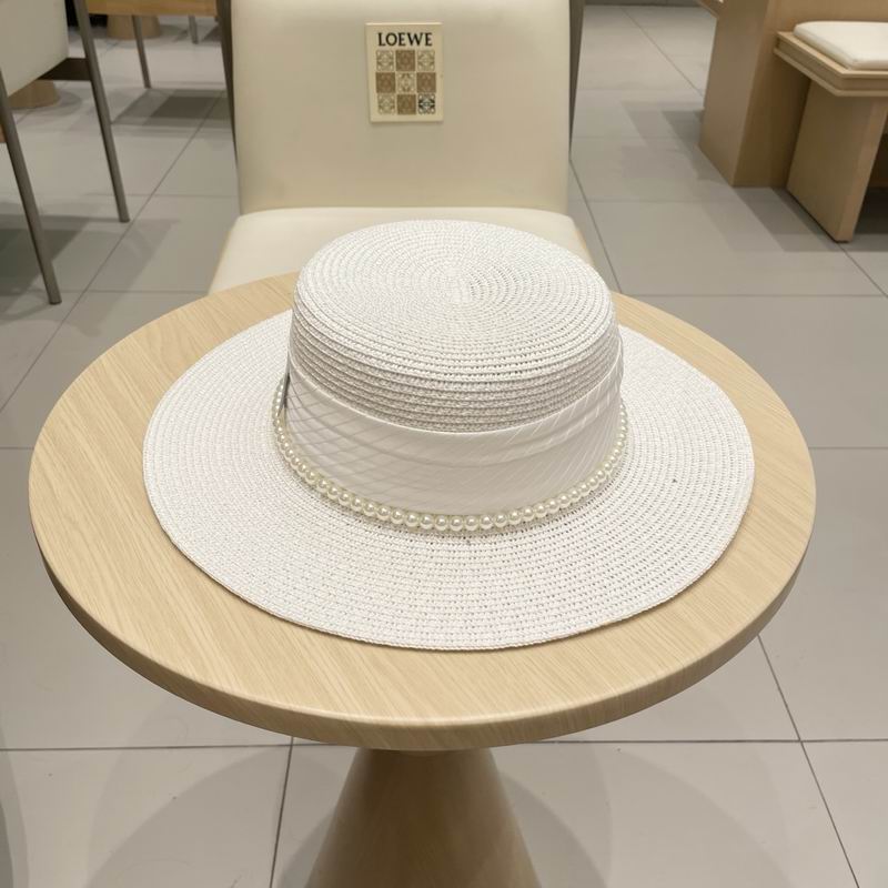 Chanel top hat (962)