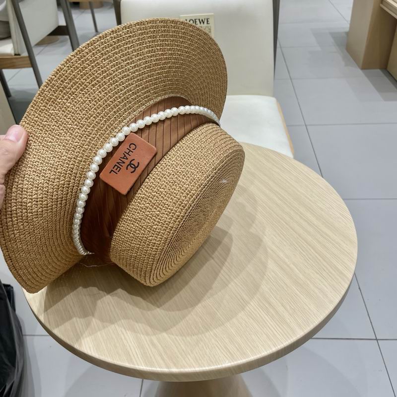 Chanel top hat (984)