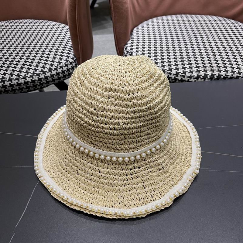 Chanel top hat (988)