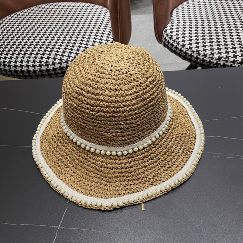 Chanel top hat (999)