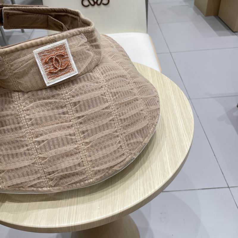 Chanel visor (119)