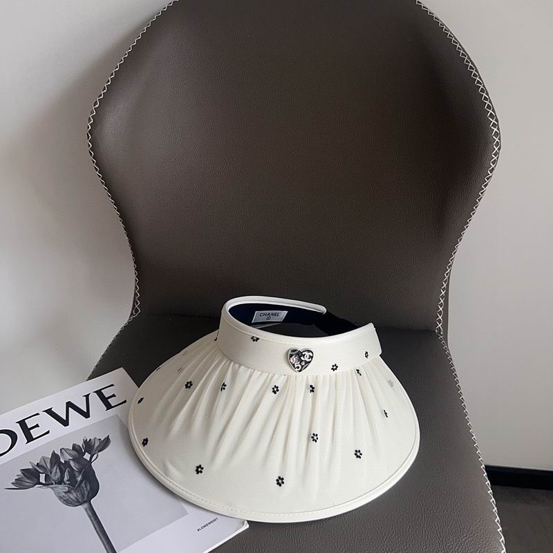 Chanel visor (64)