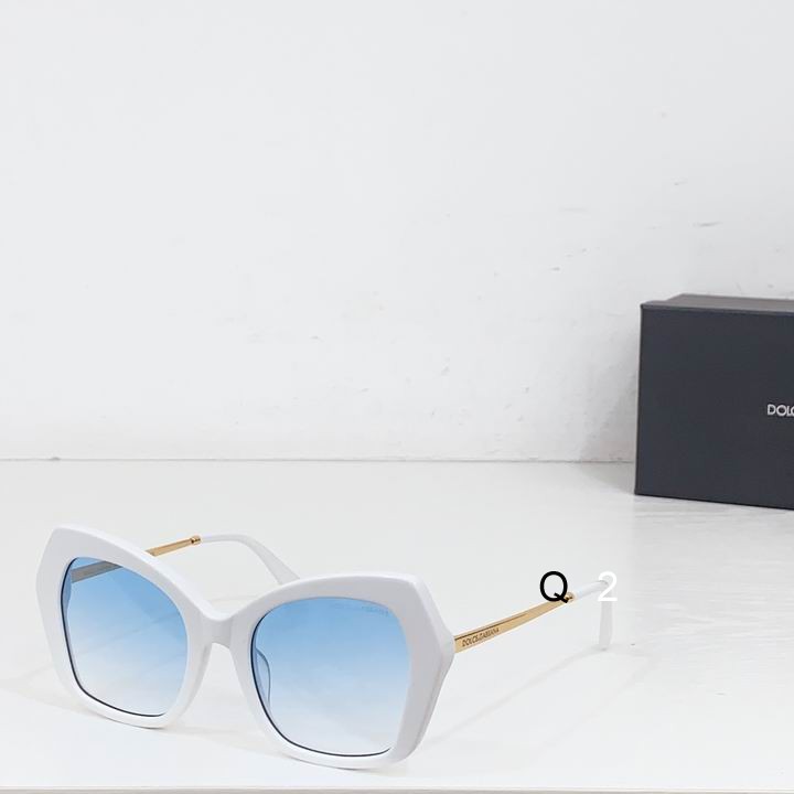 DG DG4399 53 21-145 b05