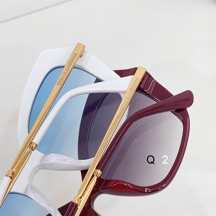 DG DG4399 53 21-145 b08