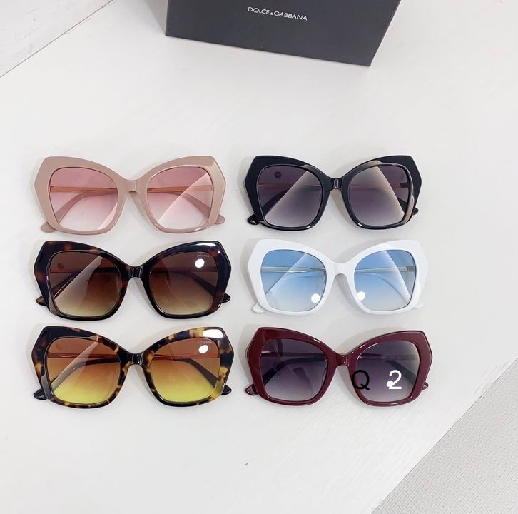 DG DG4399 53 21-145 b09