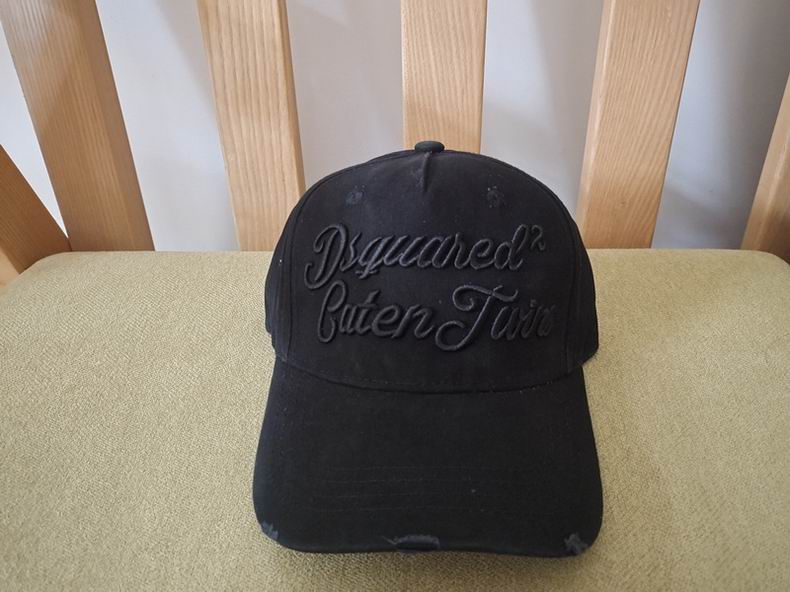 DSQ Cap y  (1)