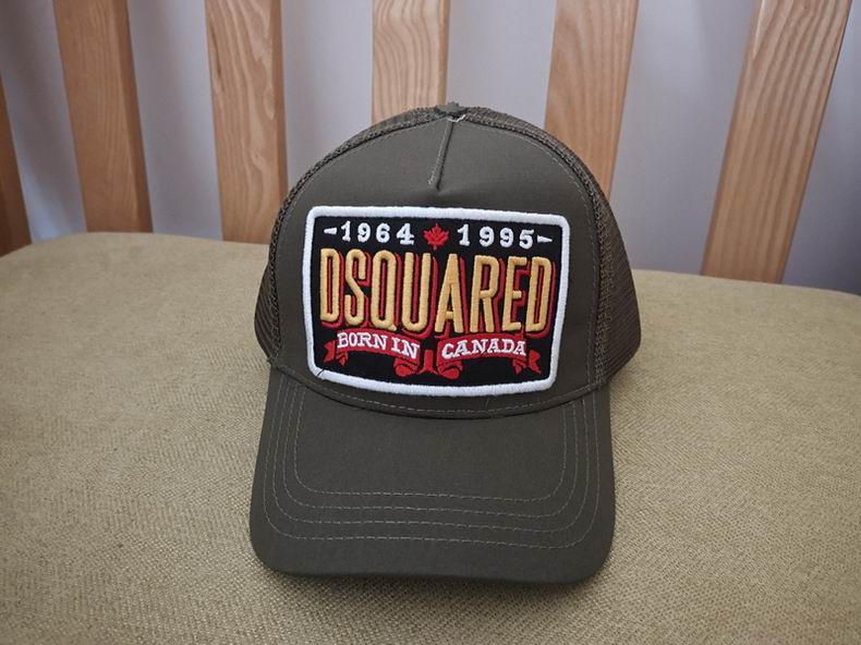 DSQ Cap y  (10)