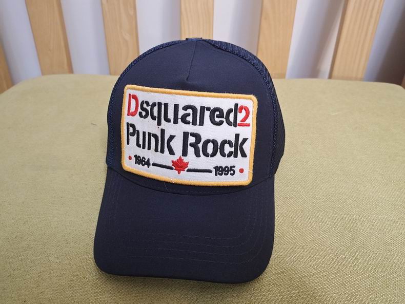 DSQ Cap y  (10)