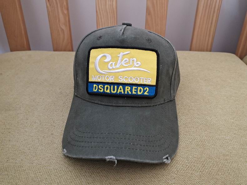 DSQ Cap y  (10)