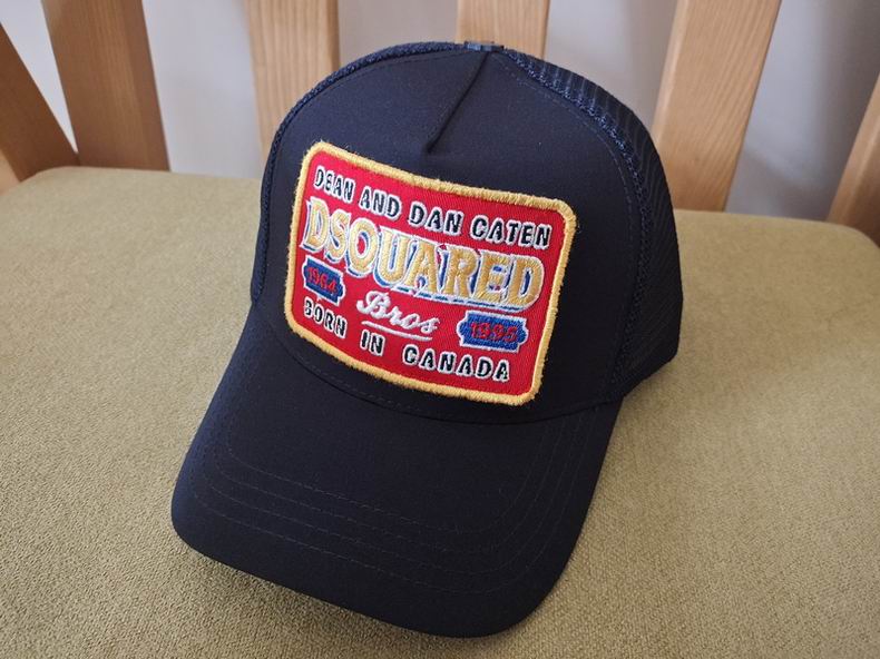 DSQ Cap y  (10)