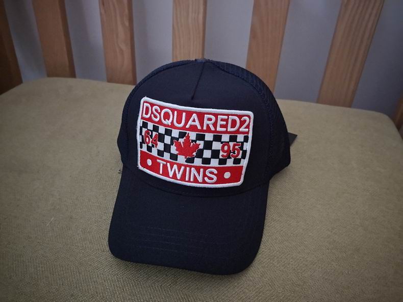 DSQ Cap y  (11)