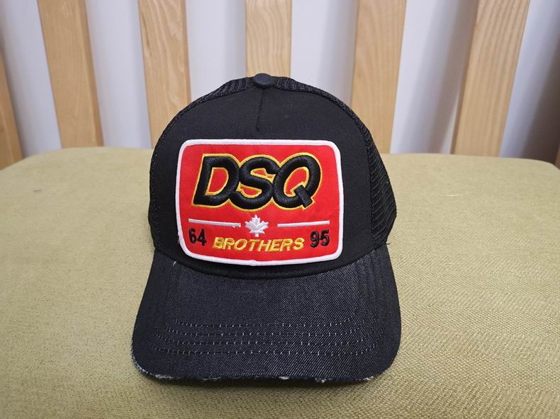 DSQ Cap y  (14)