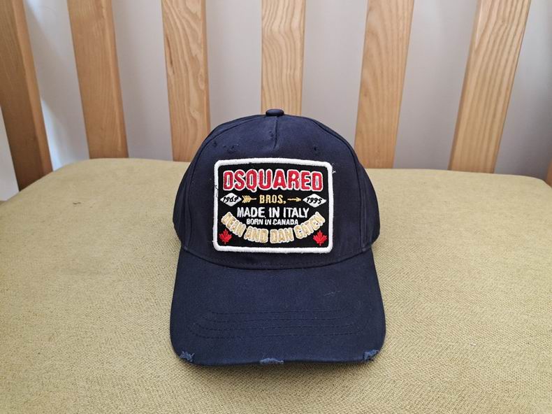 DSQ Cap y  (14)