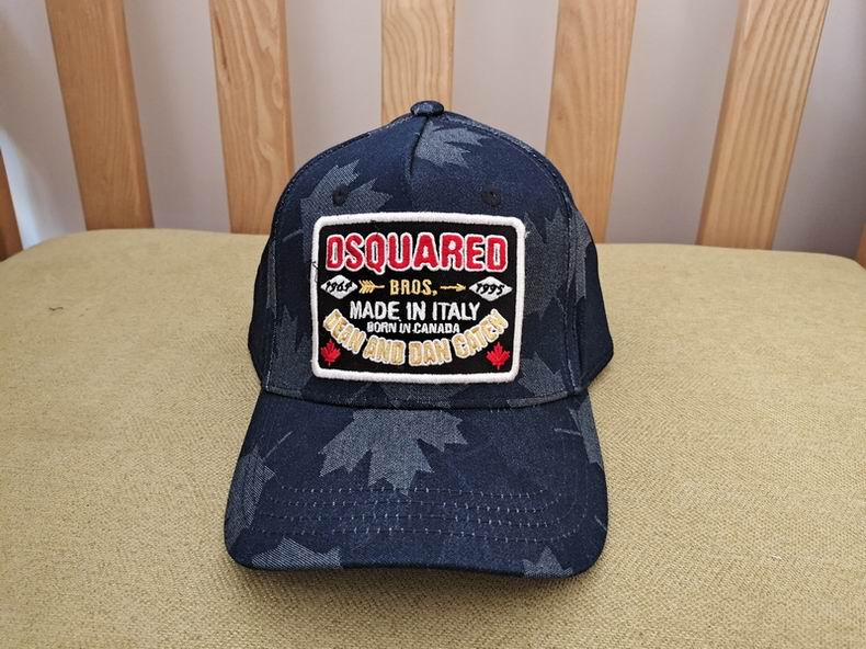 DSQ Cap y  (15)