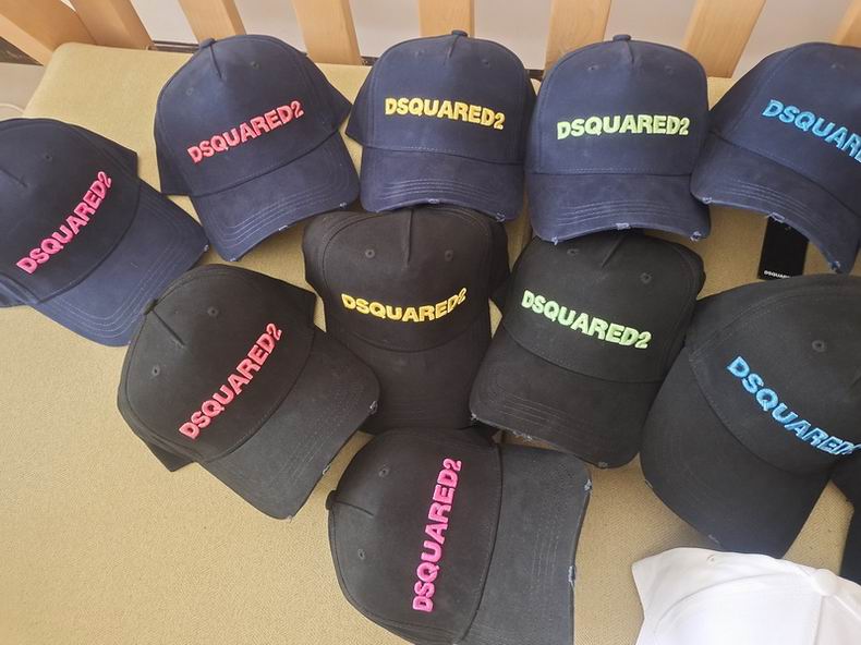 DSQ Cap y  (17)