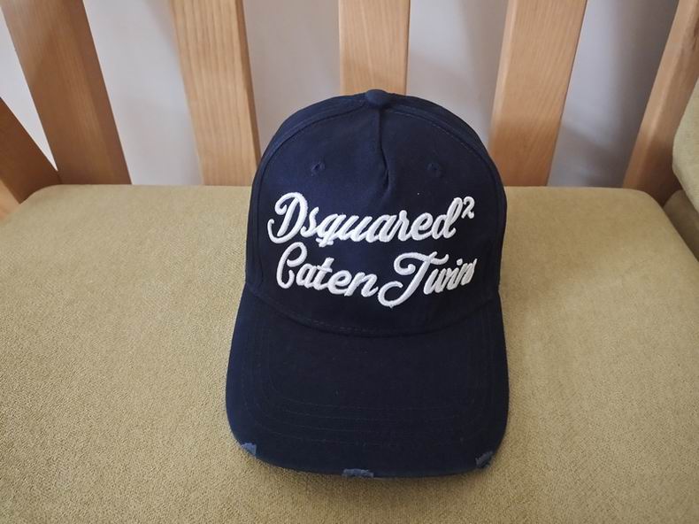 DSQ Cap y  (2)